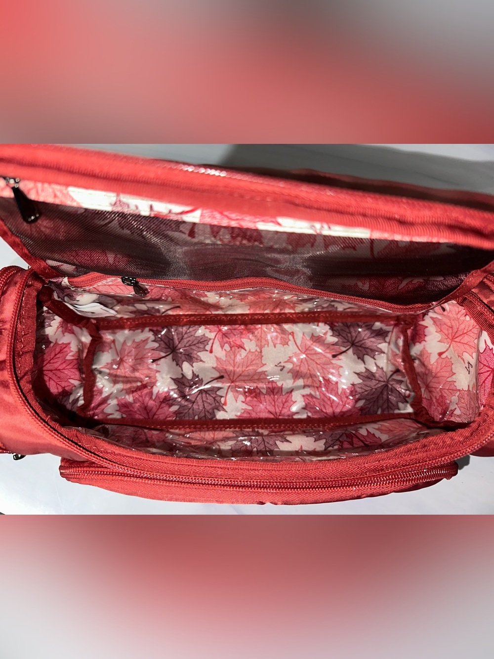Lug Trolley Cosmetic Travel bag - Rosewood Red - New! - Picture 13 of 13